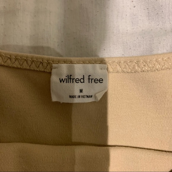 Bodysuit (Wilfred free; Aritzia) - Picture 4 of 4